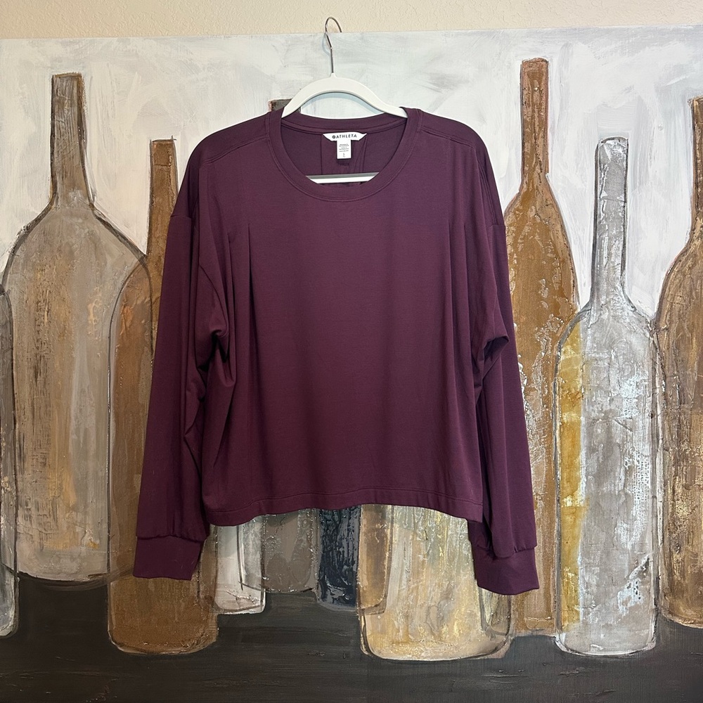 Athleta Top!